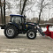 Трактор LOVOL TD904 с фронтальным погрузчиком и снегоротором CX210 TZ